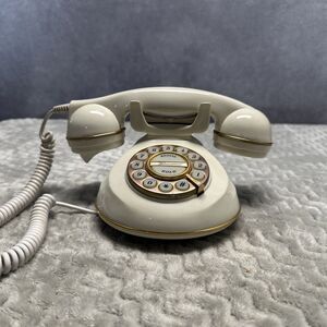 VTG. Microtel KnightsBridge Landline Cream Eggshell White Model 954 Cord Phone